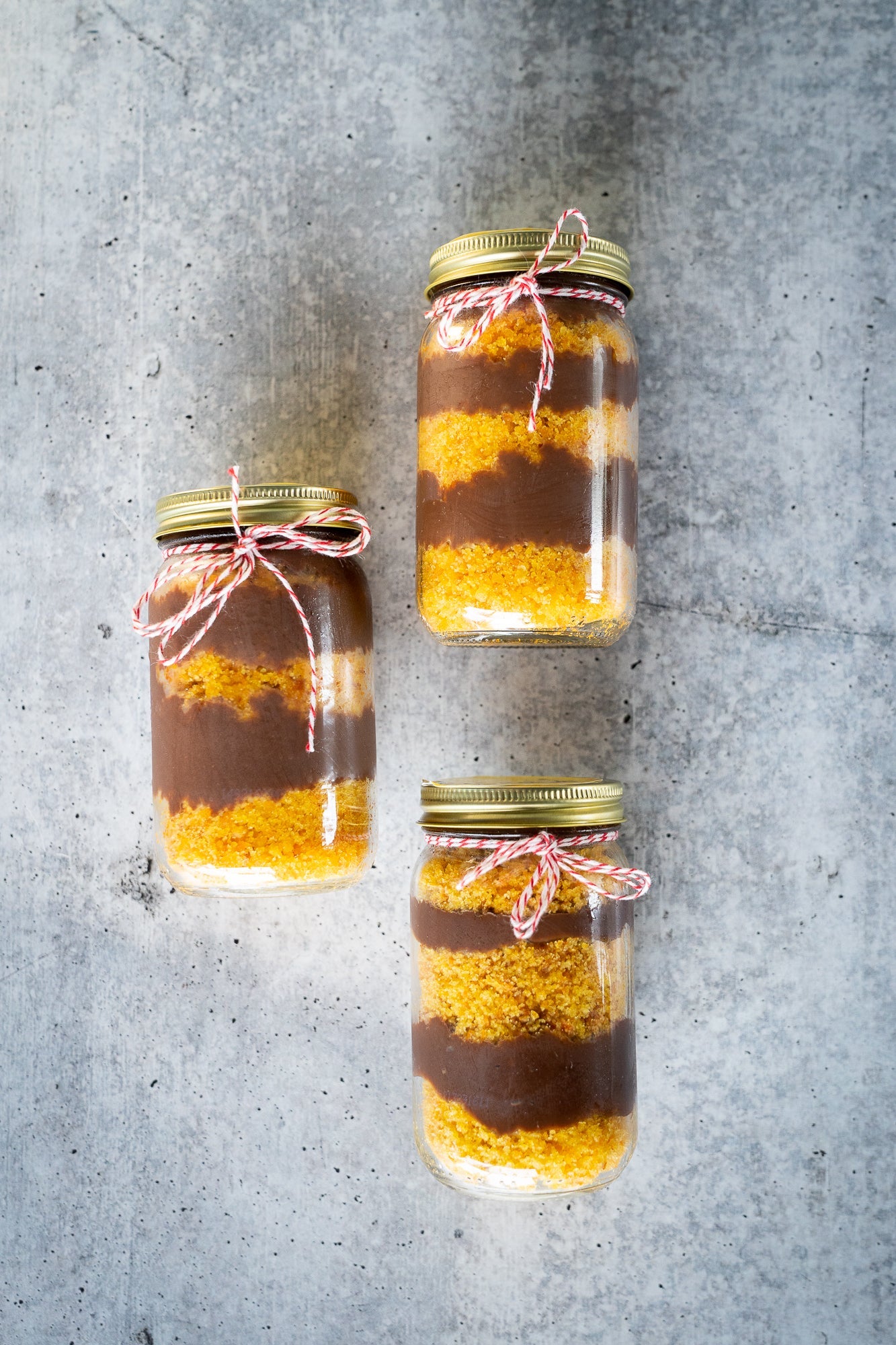 CAKE IN JAR