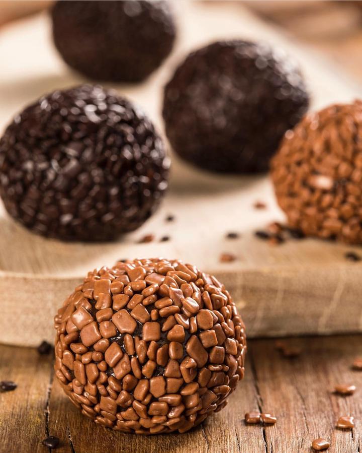 The Grand Brigadeiro Gift Box - 4 Handcrafted Brigadeiros